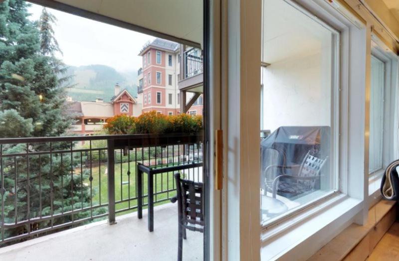 3 Bedroom Condo At Boutique Resort With Hot Tub Access And Within Walking Distance To The Eagle Bahn Gondola Vail Exterior photo